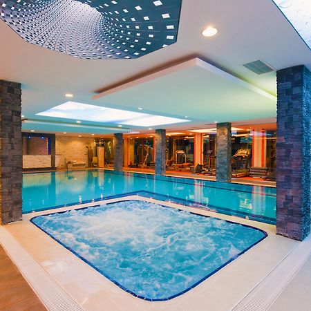 Elegance Resort Hotel & Spa Wellness-Aqua Γιάλοβα Εξωτερικό φωτογραφία