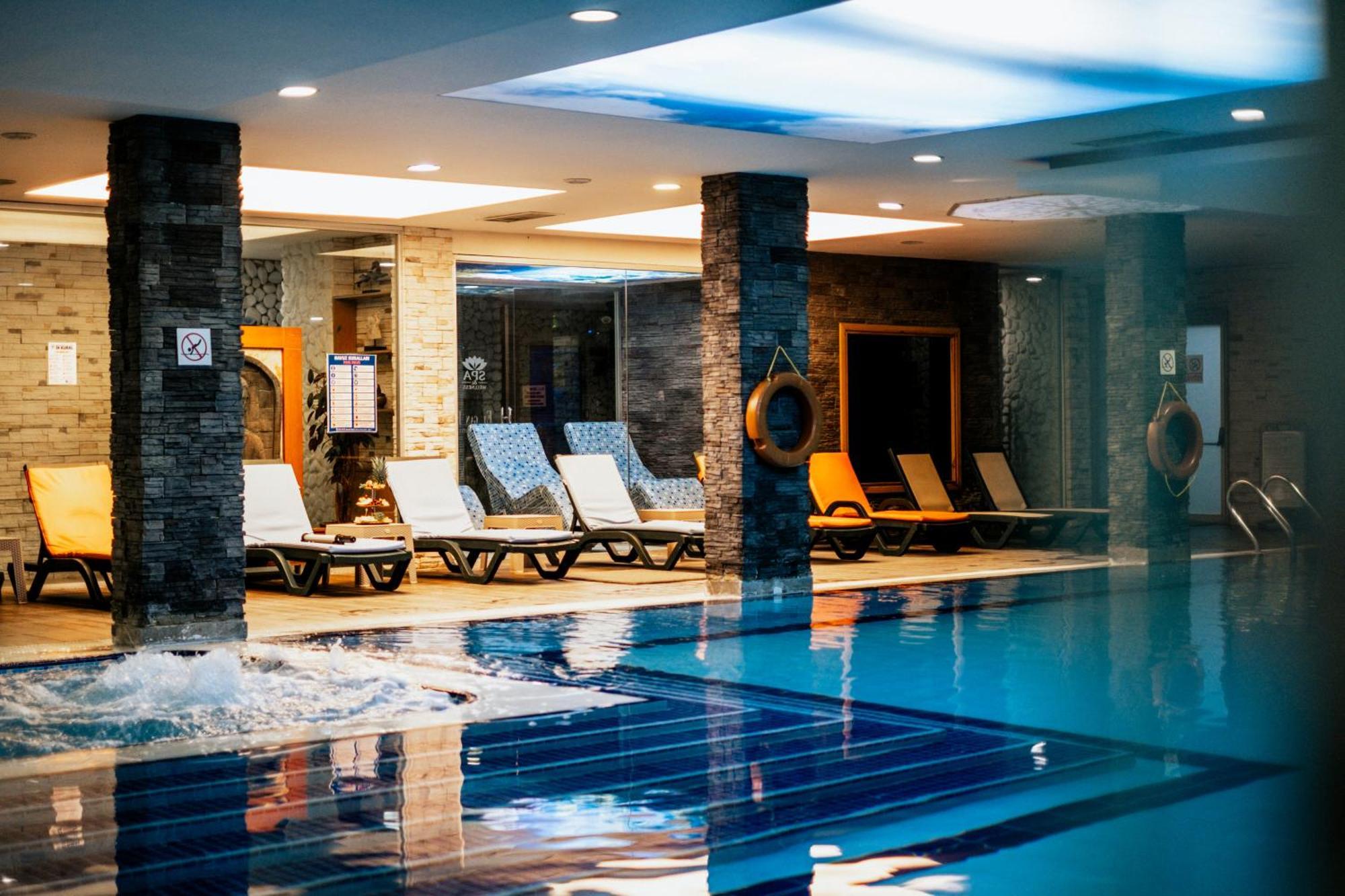 Elegance Resort Hotel & Spa Wellness-Aqua Γιάλοβα Εξωτερικό φωτογραφία