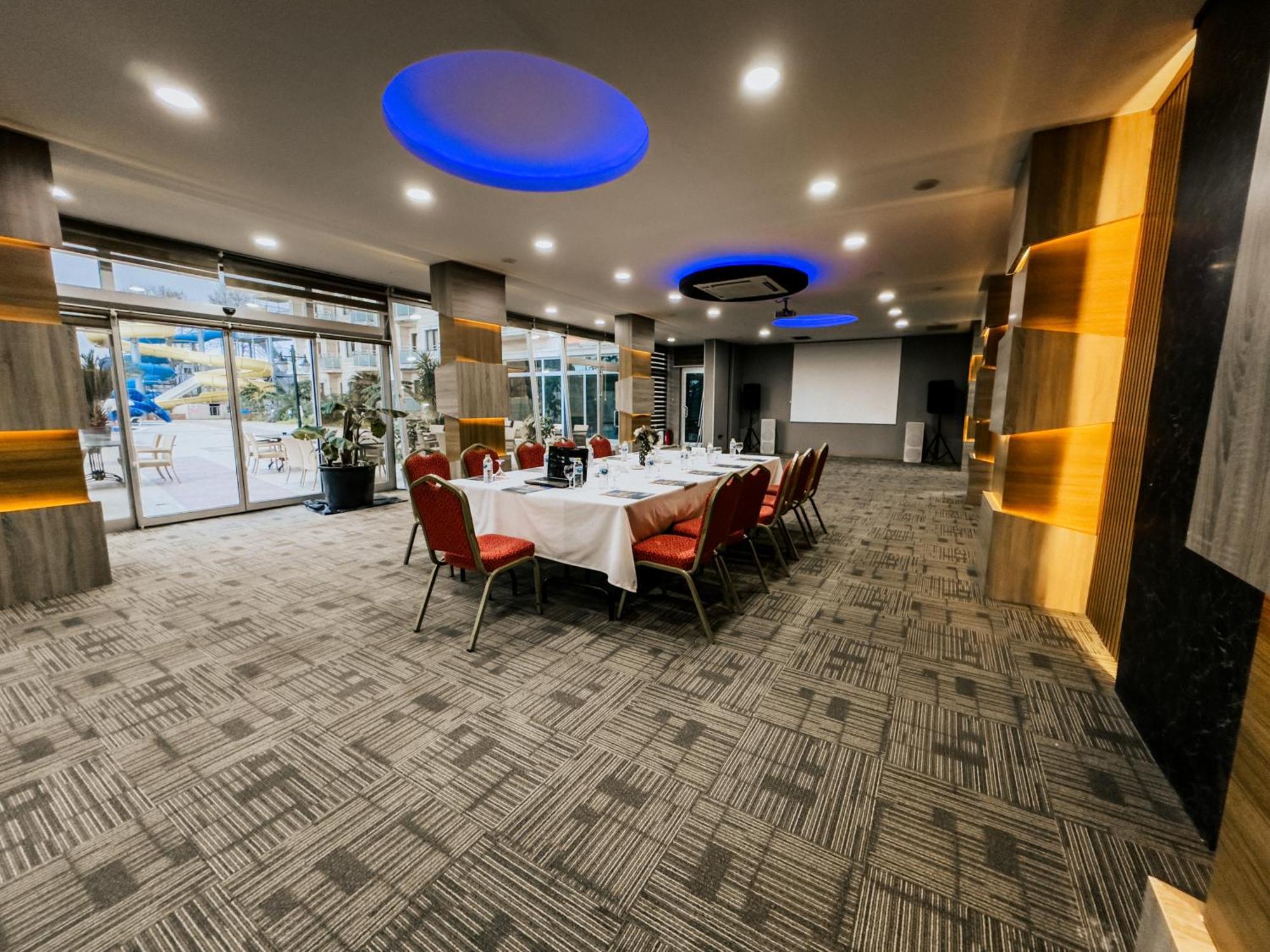 Elegance Resort Hotel & Spa Wellness-Aqua Γιάλοβα Εξωτερικό φωτογραφία