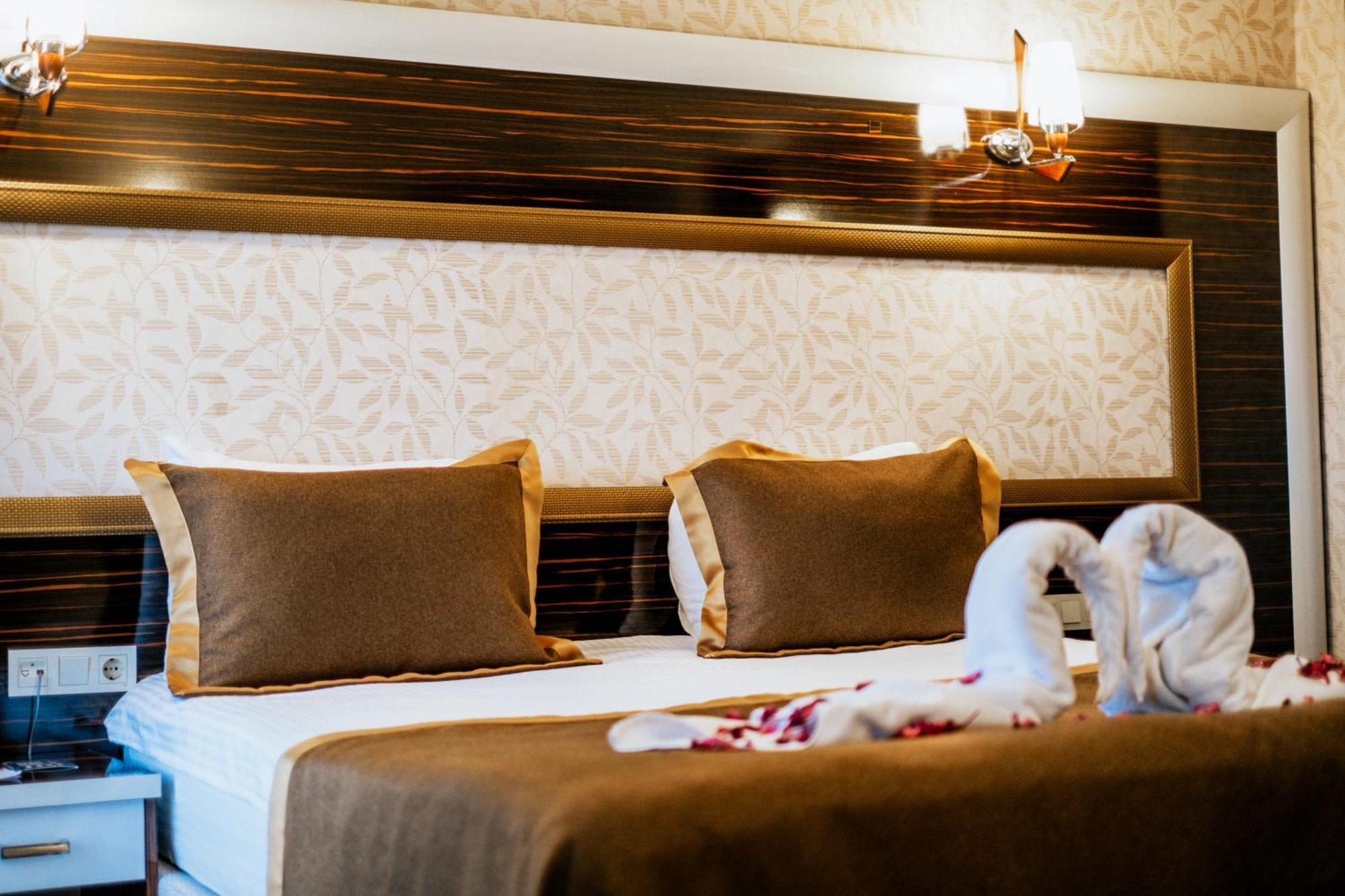 Elegance Resort Hotel & Spa Wellness-Aqua Γιάλοβα Εξωτερικό φωτογραφία