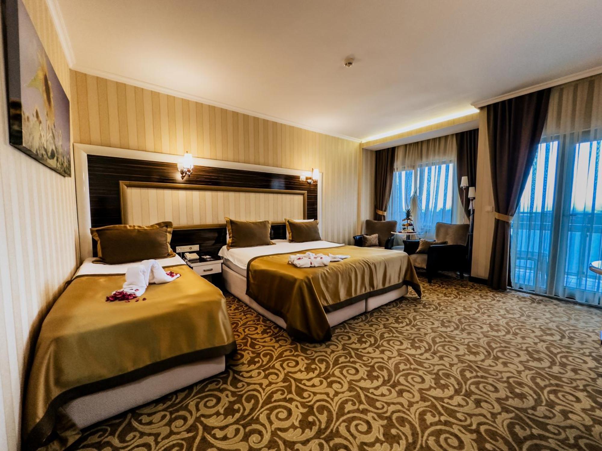 Elegance Resort Hotel & Spa Wellness-Aqua Γιάλοβα Εξωτερικό φωτογραφία