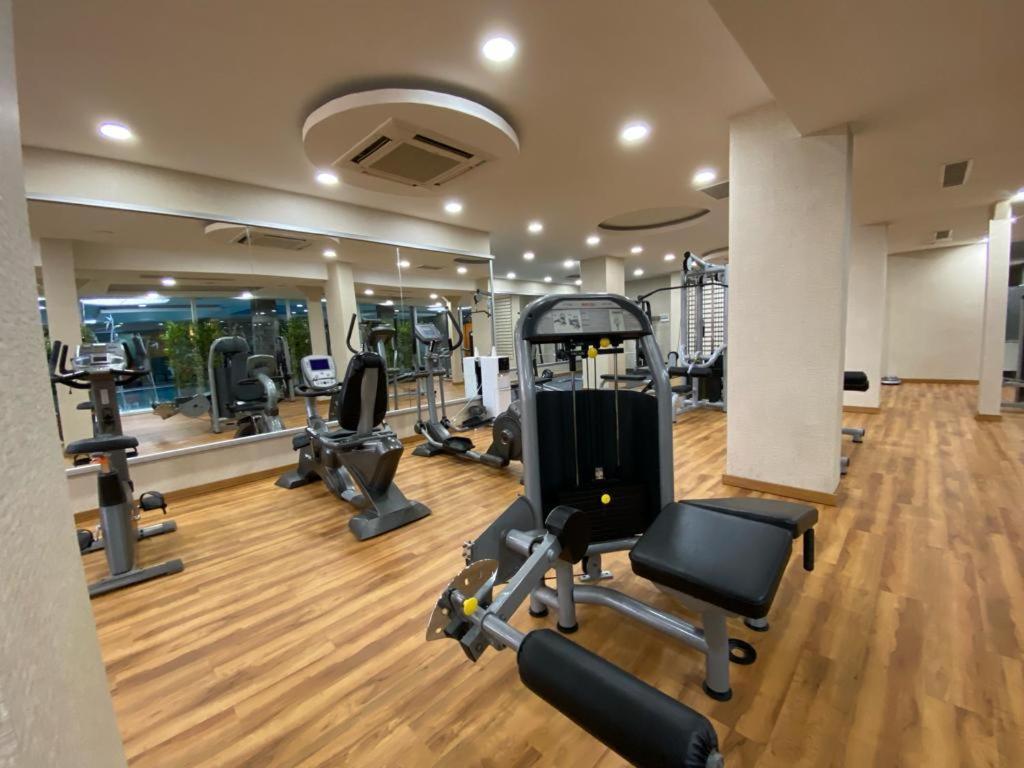 Elegance Resort Hotel & Spa Wellness-Aqua Γιάλοβα Εξωτερικό φωτογραφία
